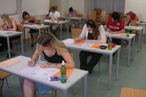 Visoka izlaznost učenika na kombinovanom testu, nije bilo primedbi na regularnost