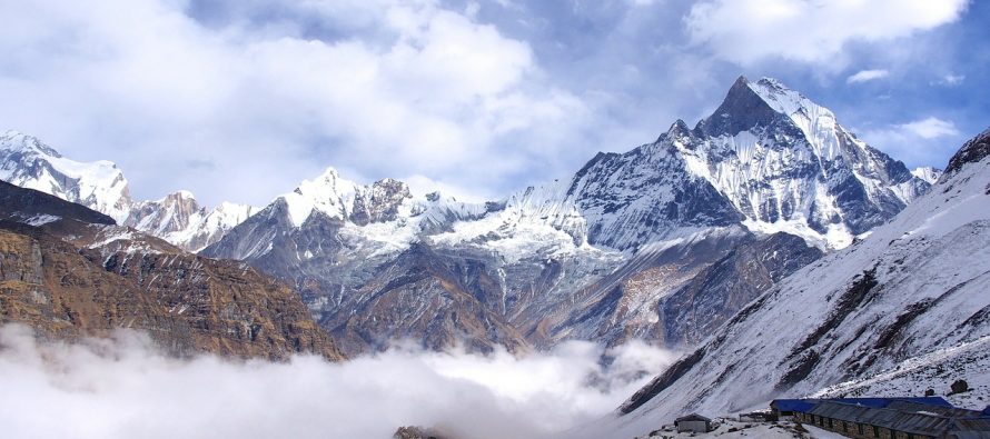 Obiđite Mont Everest iz svog doma