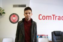 Nenad Pavlović posle lečenja dobio i stipendiju za školovanje!