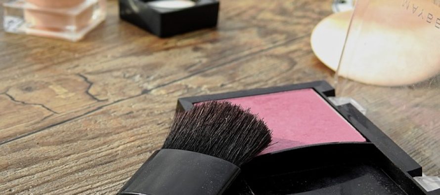 Trikovi za popravljanje oštećene šminke