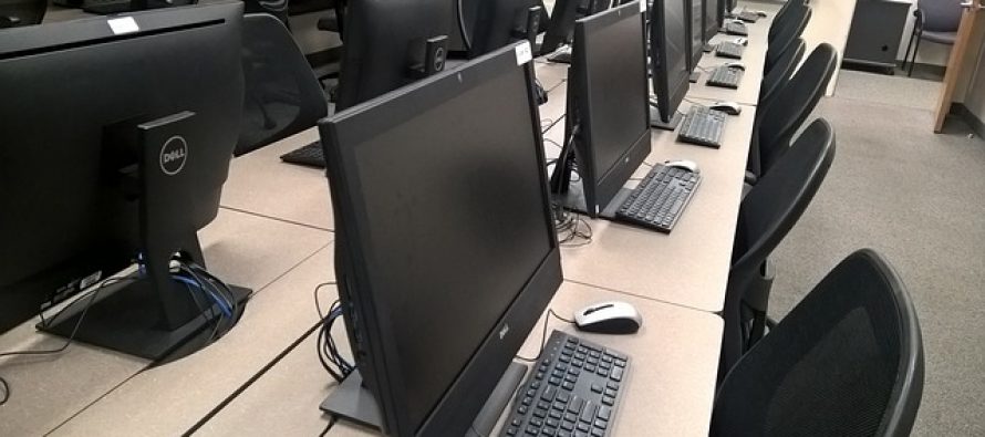 Devet škola sprovodiće Nacionalni program prekvalifikacija u IT sektoru
