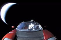 Ilon Mask sakrio je poruku u svom svemirskom autu