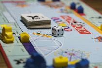 Da li znate kako je izgledao prva tabla za igru Monopol?